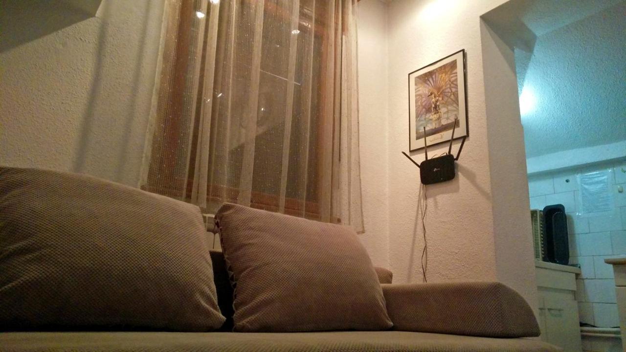 罗姆普罗莫普拉斯公寓 布加勒斯特 外观 照片